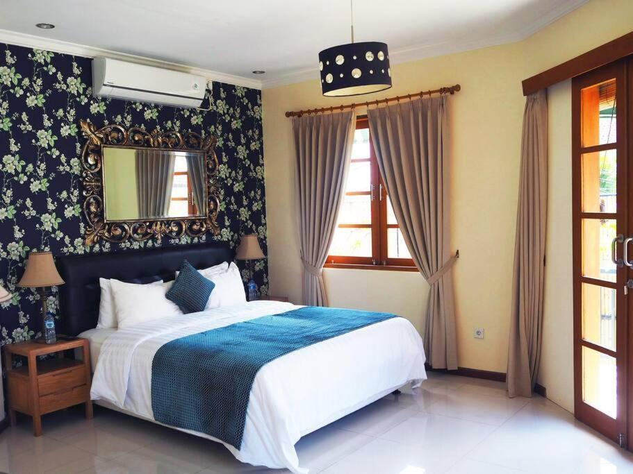 Sonti Villa Seminyak  Bagian luar foto